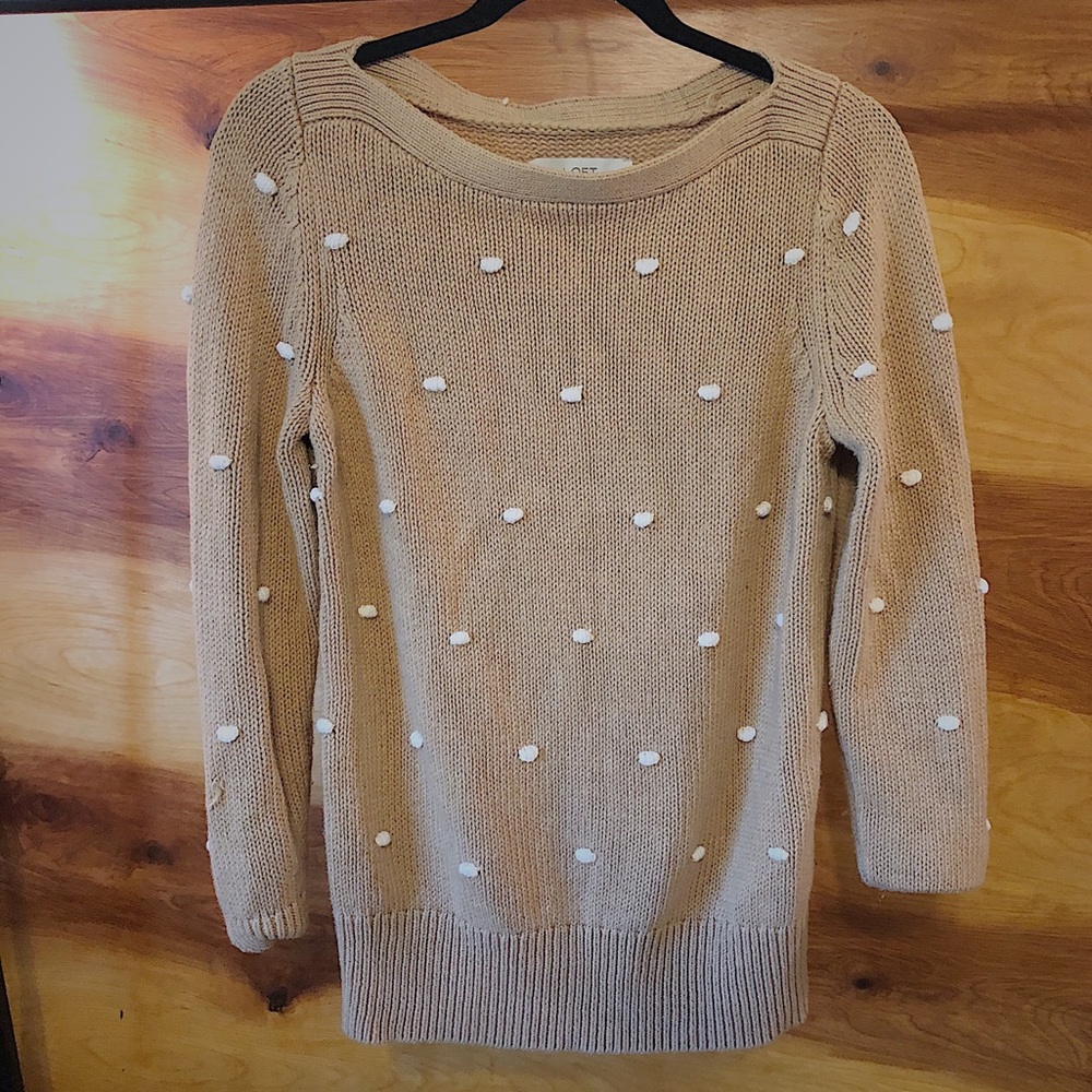 LOFT- tan/white polka dot classic sweater